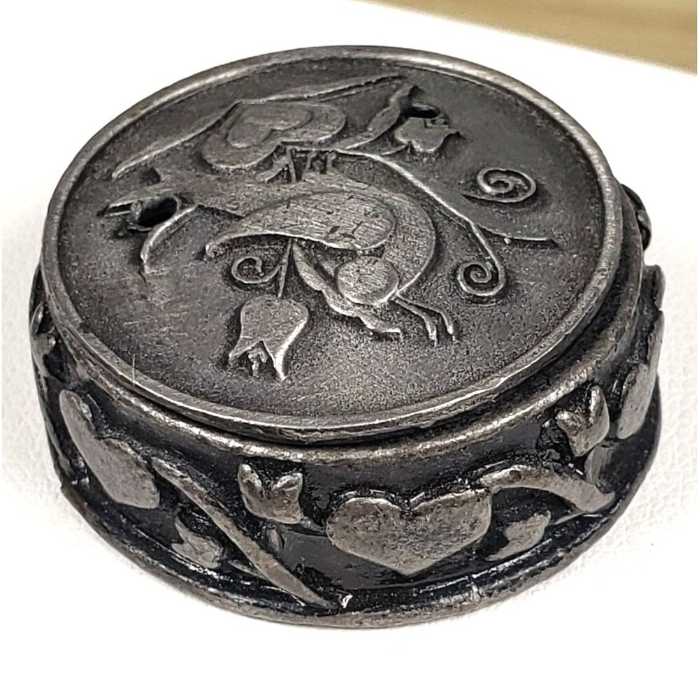 Vintage 1980's Signed Torino Pewter 3 In 1 Necklace Brooch Round Trinket Box - Picture 8 of 16